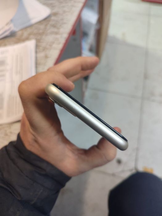 Айфон 11 64 гб в идеале