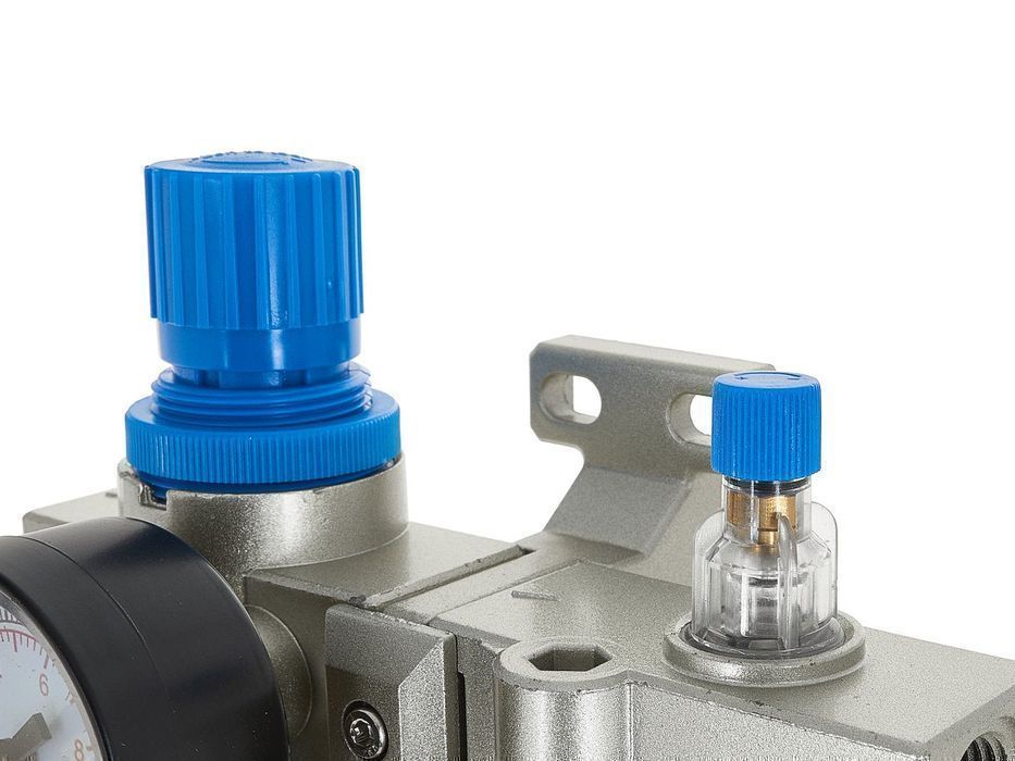 Filtru de aer cu separator de apa si lubrifiere si regulator de presiu
