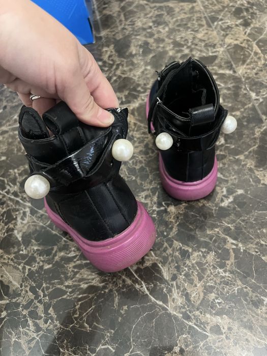 Ботинки для девочки