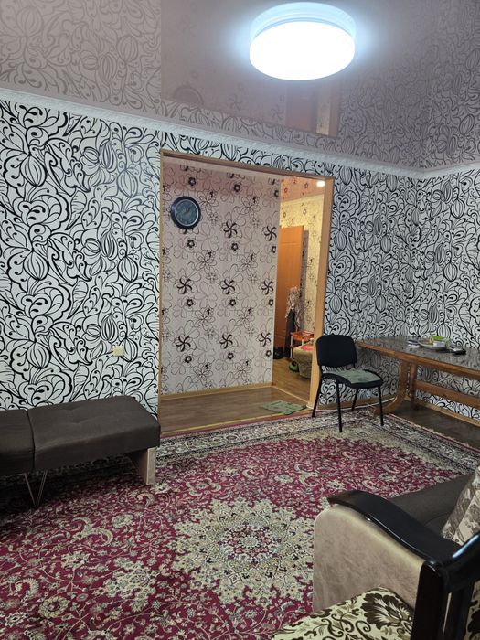 Сдам 2х комн квартиру