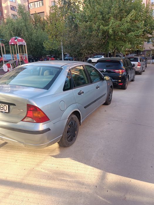 FORD Focus 2004 — imagine 3