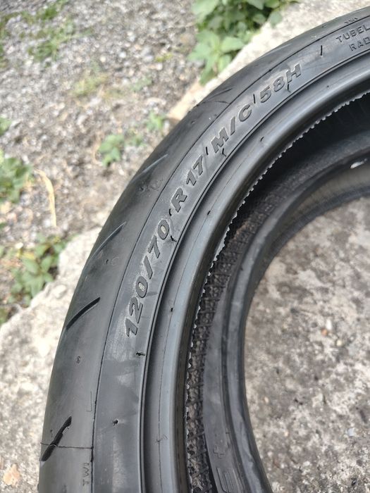 Pirelli Rosso 2  предна