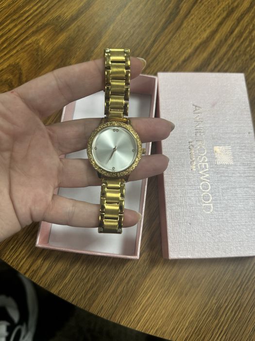 Дамски часовник Annie Rosewood златист