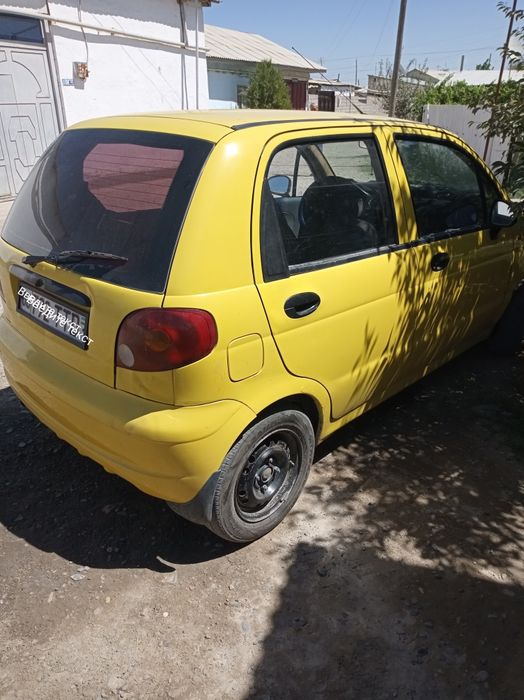 Сарик рангли матиз