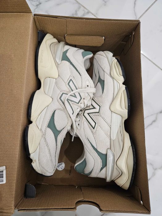 Оригинални маратонки New Balance 9060