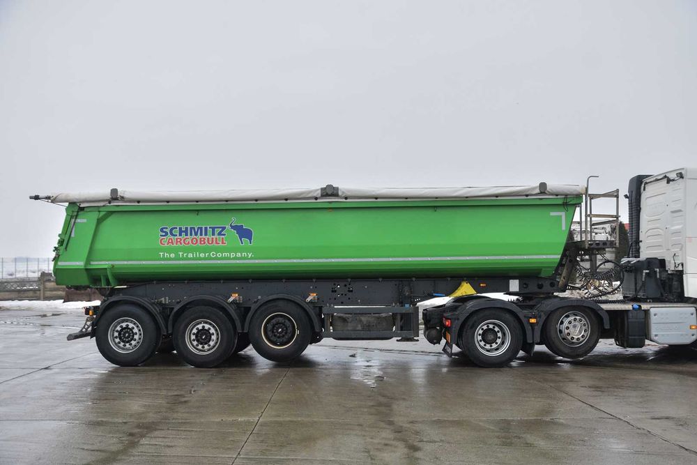 Semiremorca Schmitz basculabila