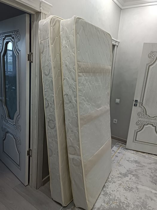 Отдаю матрасы 200х90