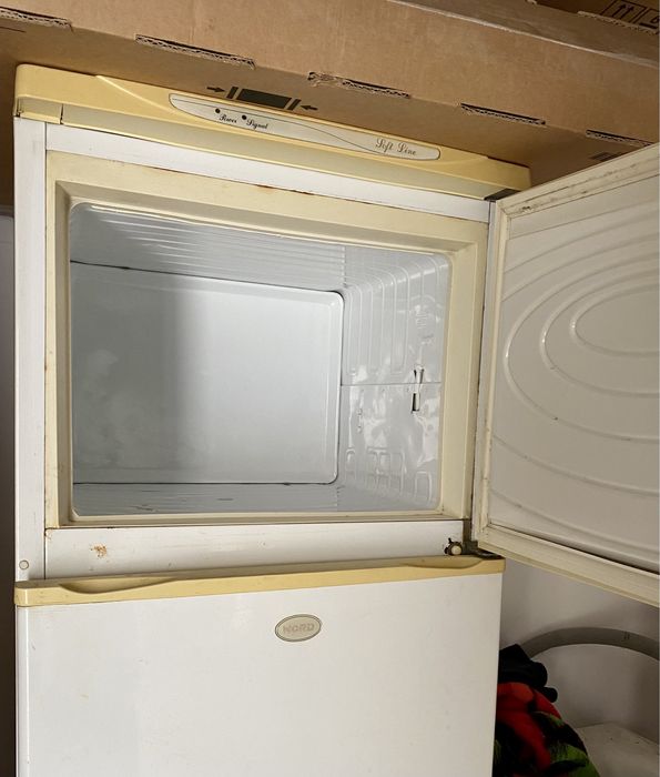 Продается Холодильники 4шт