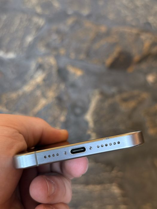 Айфон 15 Pro Max состояние выше среднего