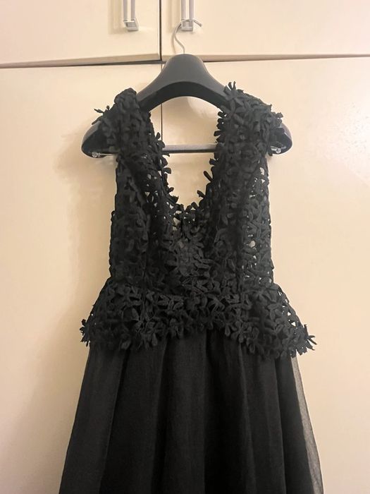 Rochie neagra evenimente