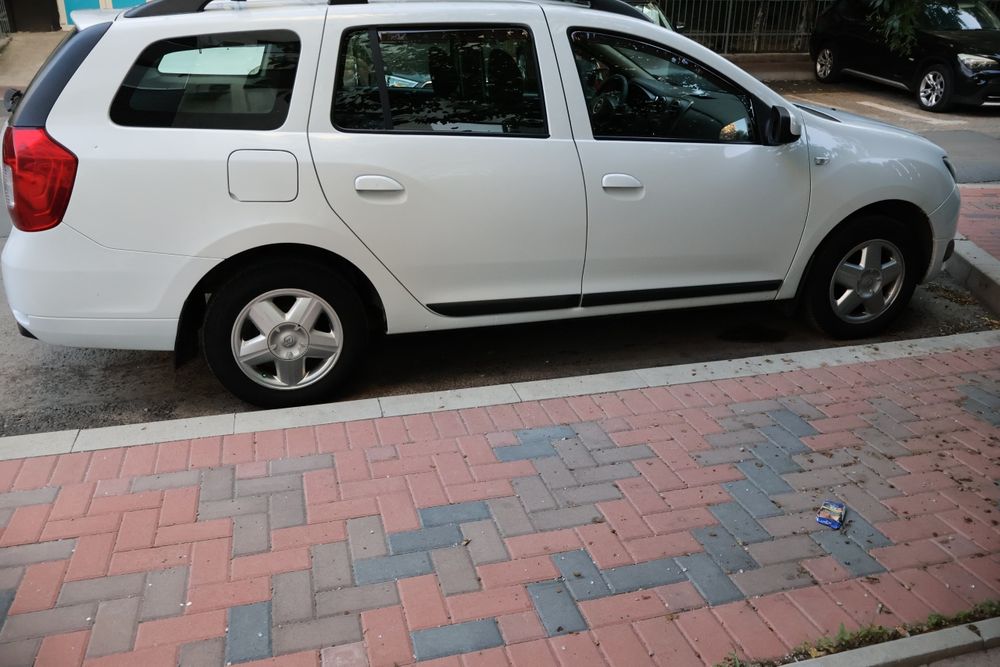 DACIA Logan MCV 2015 — imagine 2