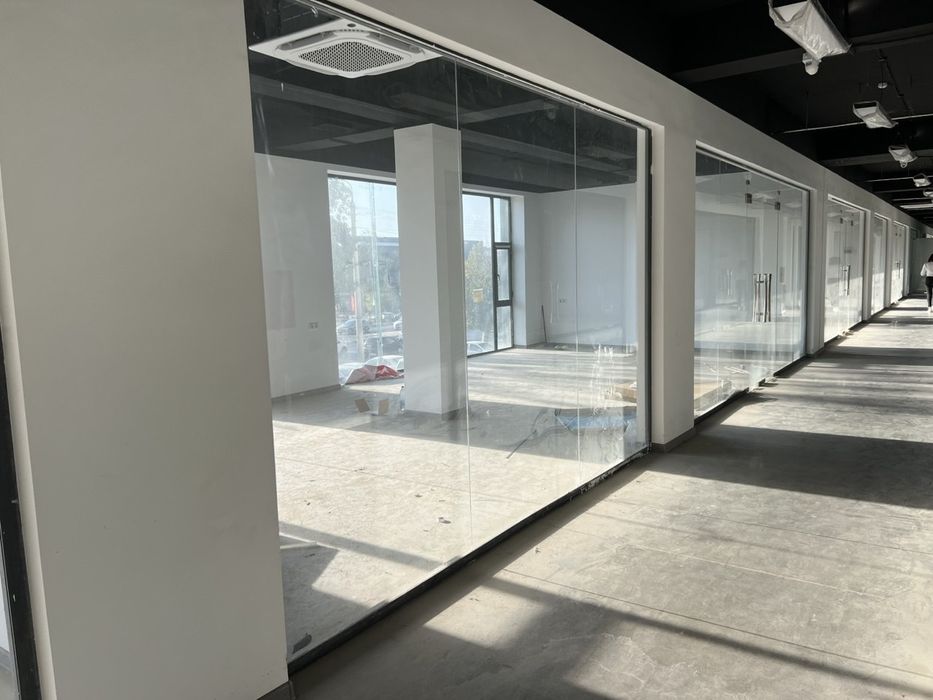 Sergeli mashina bozor ro'parasida do'kon ijaraga beriladi