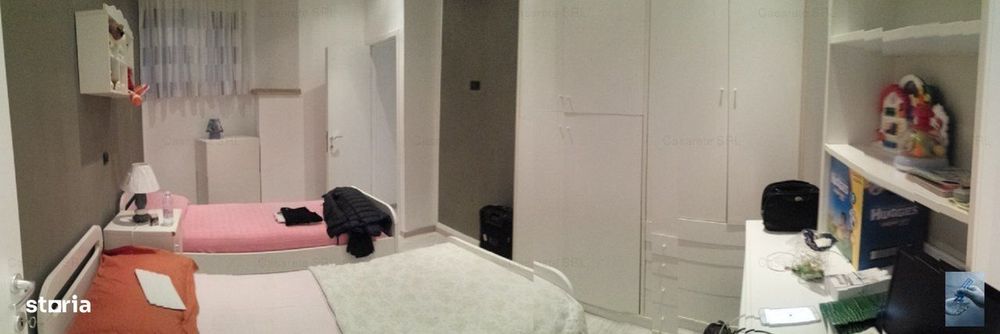 Apartament 3 camere, 120 mp, balcon, Arad