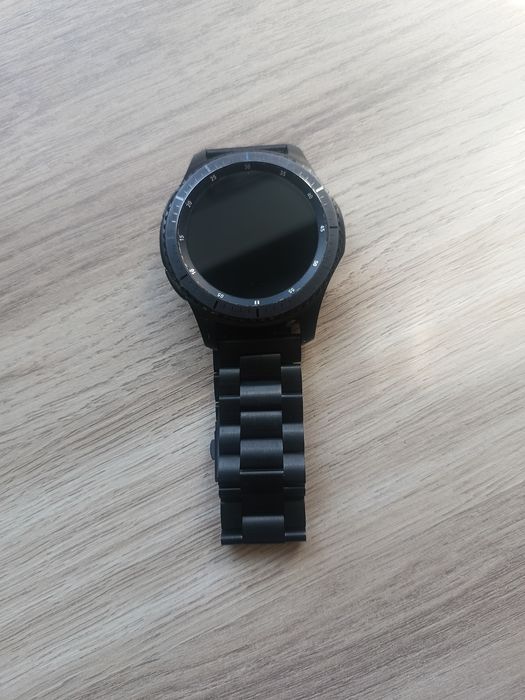 Часы Samsung gear S3 frontier