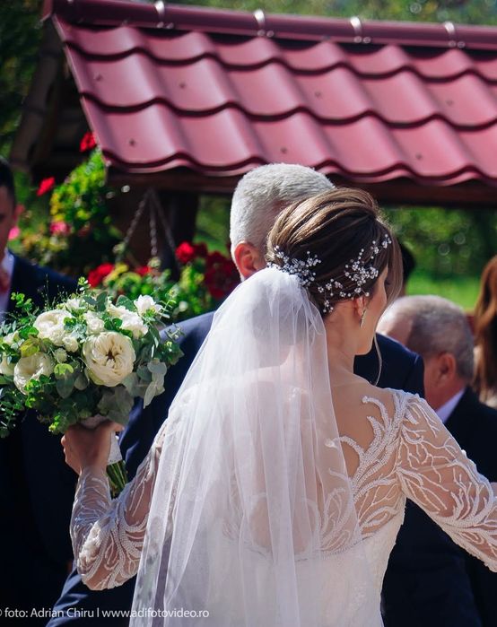 Rochie mireasă (voal și diademă cadou)