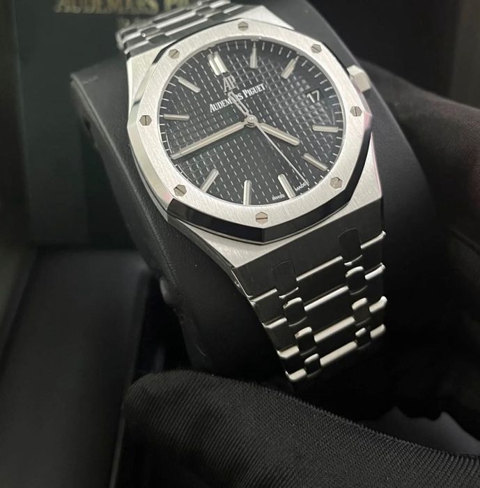 Часовник Audemars Piguet