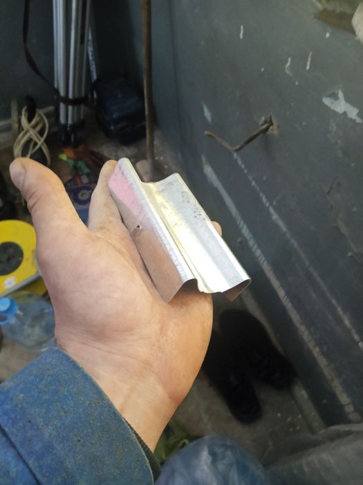 Соединитель - удлинитель для потолочного профиля,99 шт.