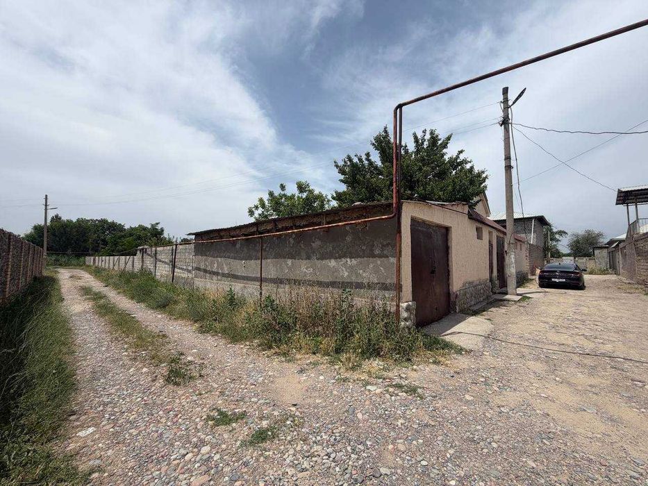 Dacha sotiladi Azadbash