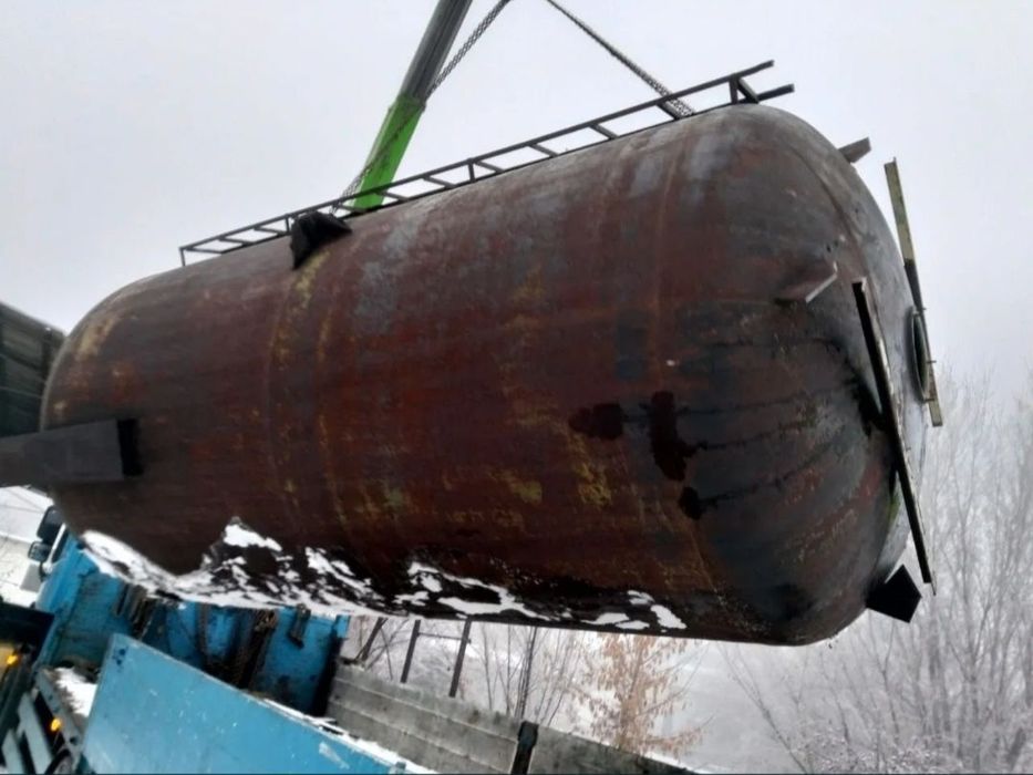 Ёмкость бочка металлическая.