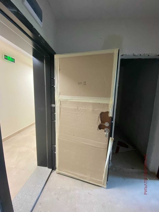 Продава се Двустаен апартамент в Перник, Изток - 102 кв.м за 1030 €/кв.м - Снимка #8