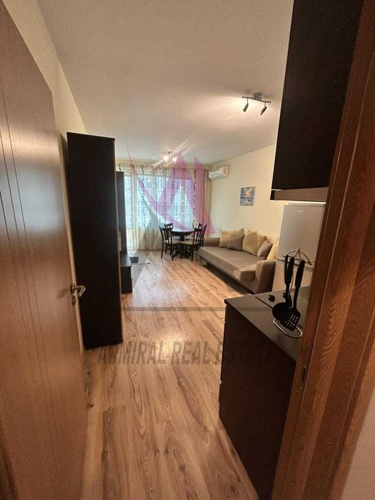 Дава се под наем Едностаен апартамент в Варна, Лятно кино Тракия - 35 кв.м за 368.73 € - Снимка #1