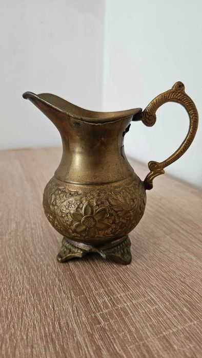 Месингови кани за битов кът