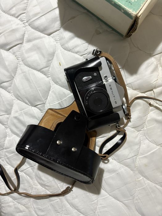 плёночный зеркальный фотоаппарат Зенит-В (Zenit-B)