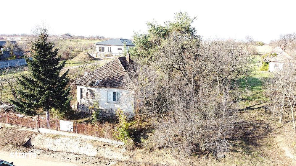 Casa cu Teren Mare si Pozitie Excelenta-Viile Satu Mare