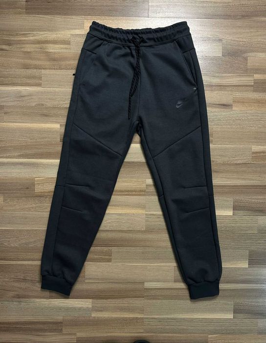 Trening Nike Tech - Gri - Premium