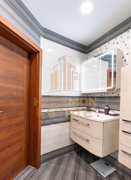 Мезонет в Варна-Бриз площ 145 цена 335000