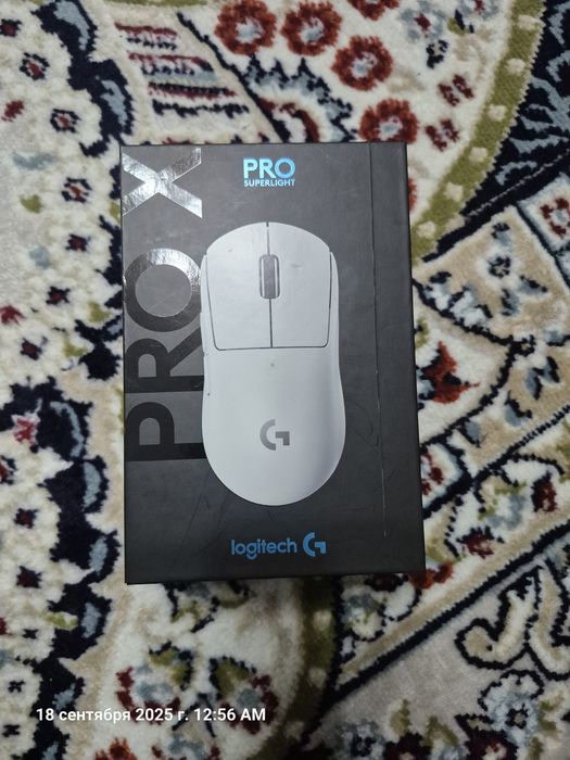 Мышь Logitech G Pro X Superlight белый