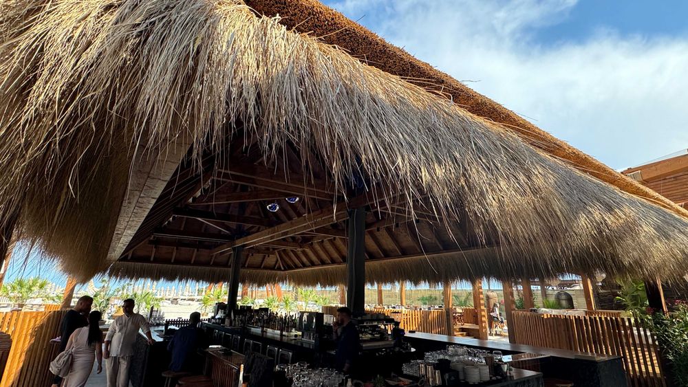 ACOPERIS STUF rustic sau exotic - beach bar, foisor, pensiuni, casa