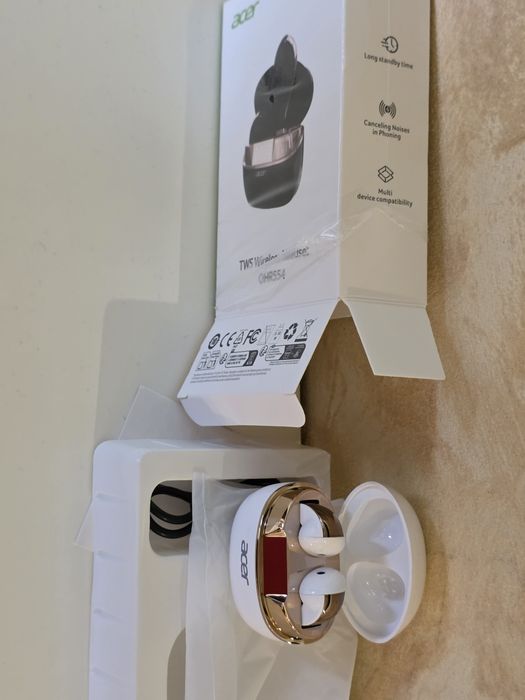Vand casti wireless Acer