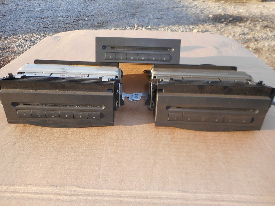 Навигации - радио и CD, ДВД - DVD четец и СД чейнджър от Мерцедес