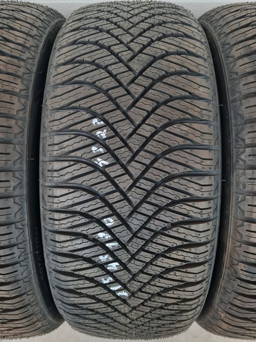 Нови всесезонни гуми 4 броя GOODRIDE AllSeasonElite 215 45 R17 дот4823