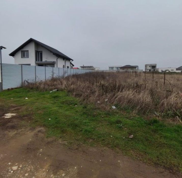 Teren Craiova,Lăpuș, 5 minute ElectroputereMall,spate Sydney Hotel.