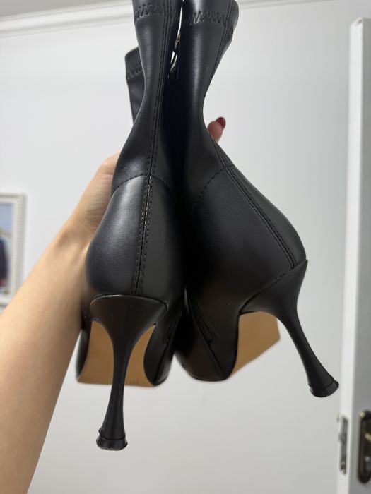 Ботильоны на каблуке