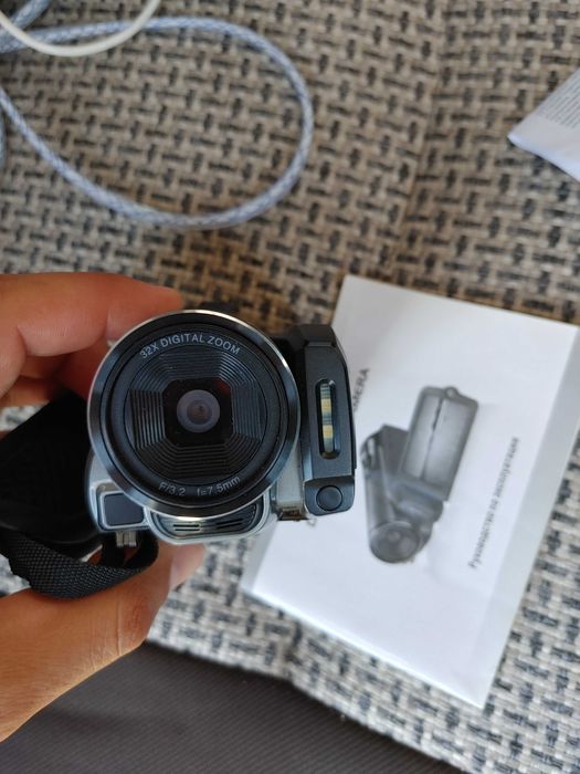 Sony original video kamera sotiladi!!!