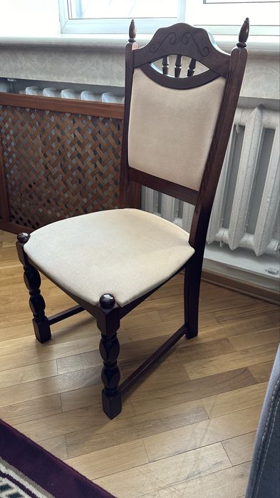 Продам стол со стульями