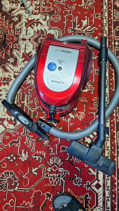 Пылесос Самсунг 1800ватт