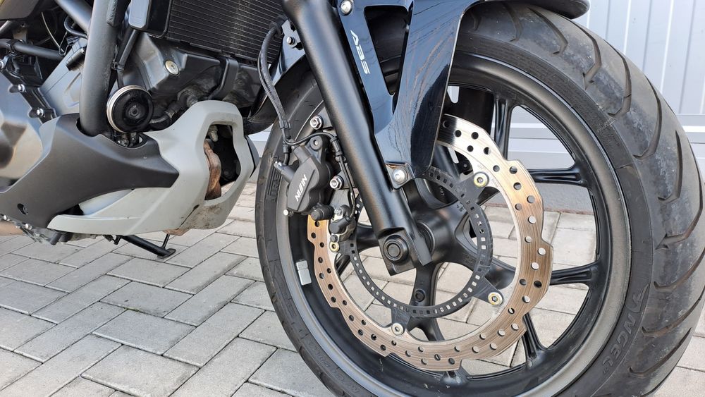 MotoFly vinde Honda NC750XA an 2015
