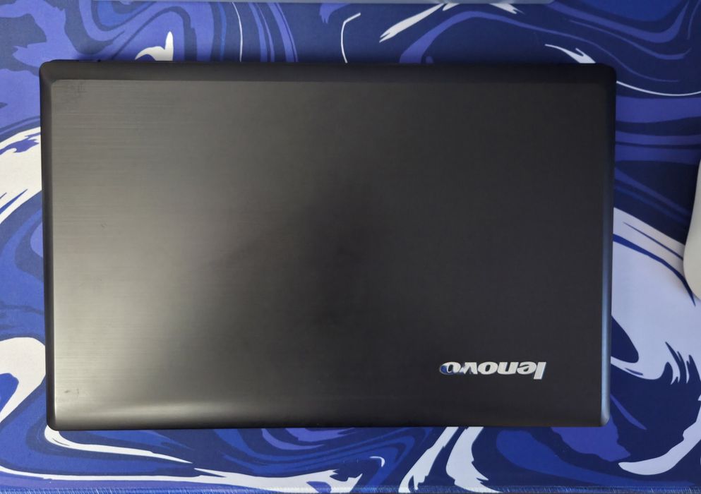 Продается ноутбук LENOVO