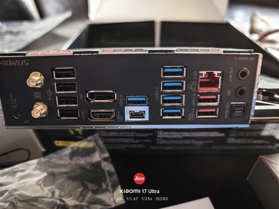 Gigabyte B650 Elite AX, Ryzen  5 7600X fan
