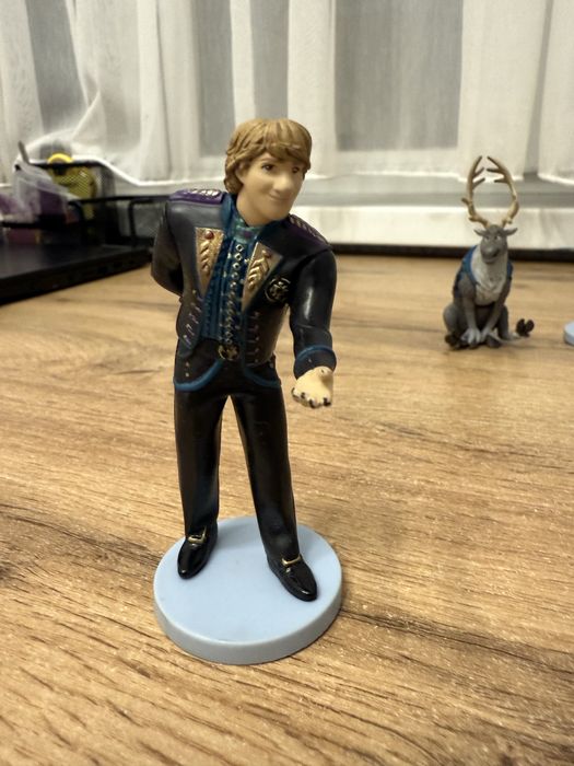 Эльза фигурки оригинал disney