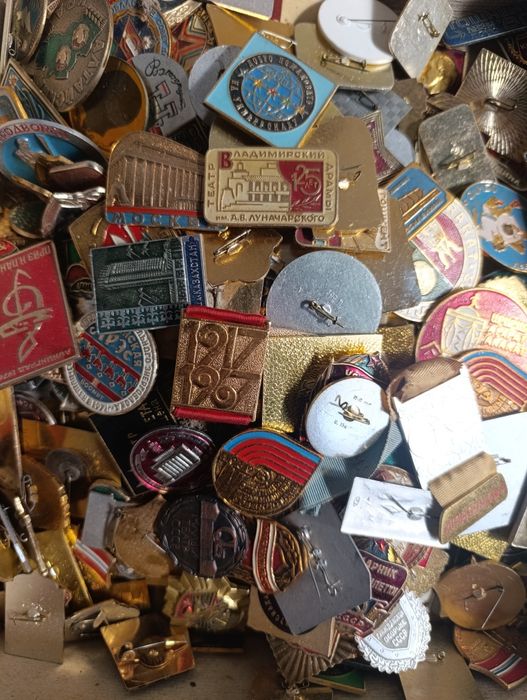 Значки алюминиевые