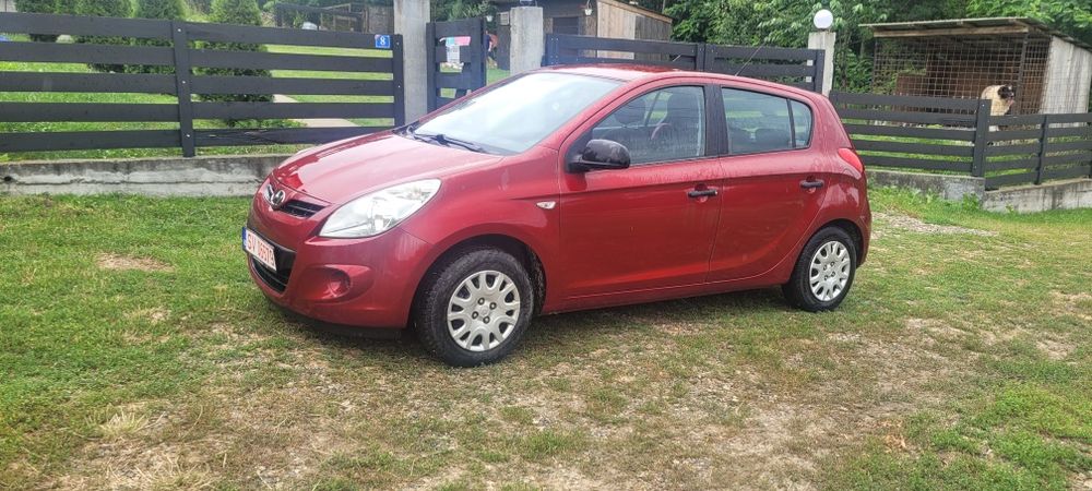 Hyundai i20 benzina