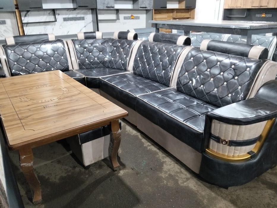 Уголок гостиный, шикарный вид и отличное качество безупречный дизайн.