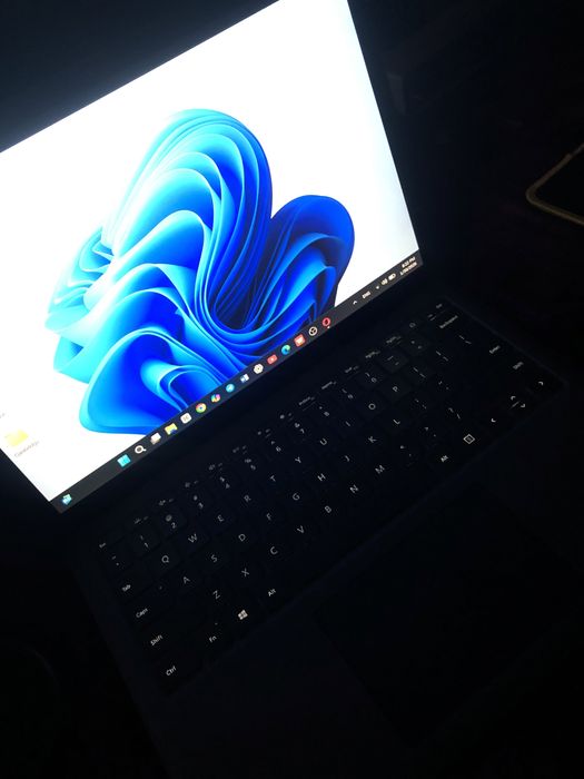 Microsoft surface laptop 3