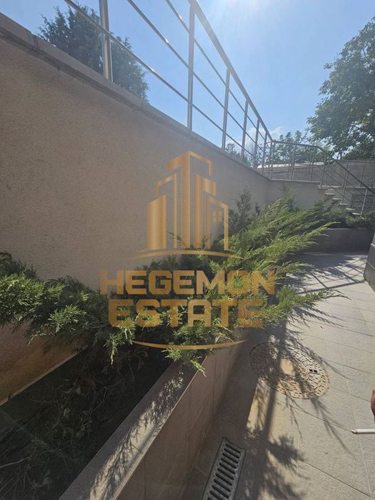 Продава се Едностаен апартамент в Варна, Възраждане 2 - 32 кв.м за 2563 €/кв.м - Снимка #12