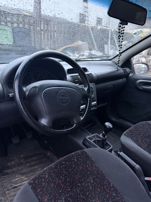 Opel tigra coupe 1995